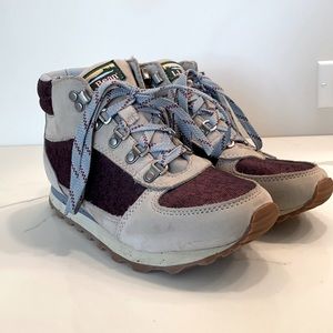 Women's Waterproof Katahdin Hiking Boots, Leather and Mesh Upper